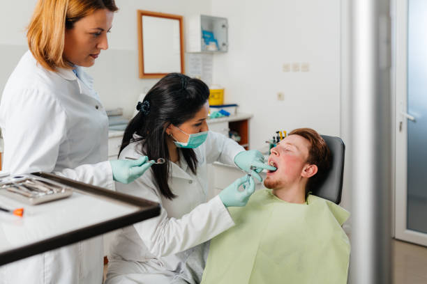 Best Emergency Dentist for Knocked-Out Tooth in Estill, SC